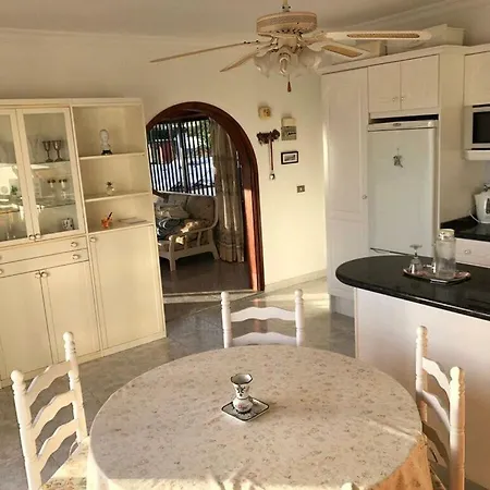 Apartment In The Arona Cristianos Playa de las Americas (Tenerife)